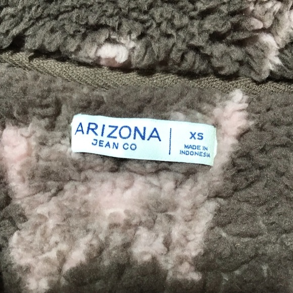 Arizona Jean Company Brown and Pink Butterfly Fleece PulloverJacket - Picture 6 of 12